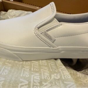Vans Unisex Tumble Leather White Slip-On Shoes